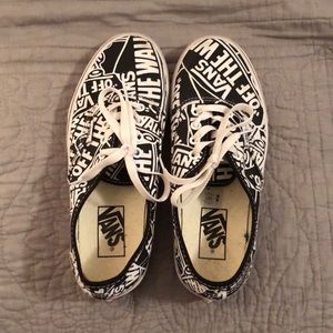 Black & White Logo Tie Vans